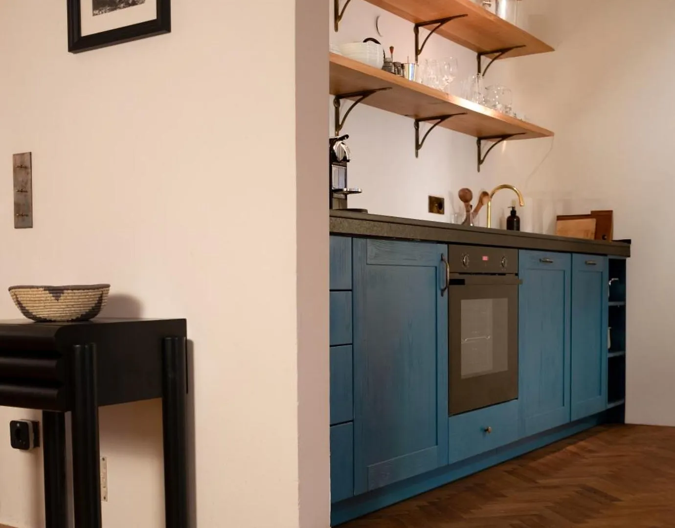 1 Bedroom Apartment In Central Munich Germany